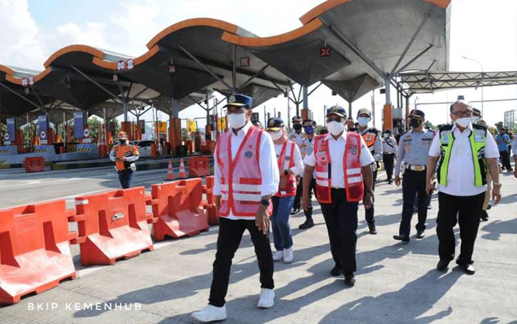 Menhub Harap Keberhasilan Rekayasa Lalu Lintas Terjadi pada Arus Balik