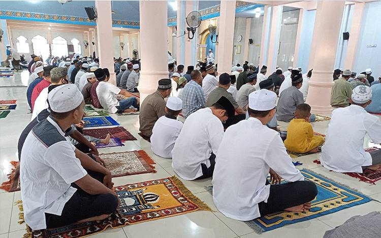 Begini Suasana Salat Idulfitri di Masjid Ar-Rahman Tamiang Layang Dibanding Tahun Sebelumnya