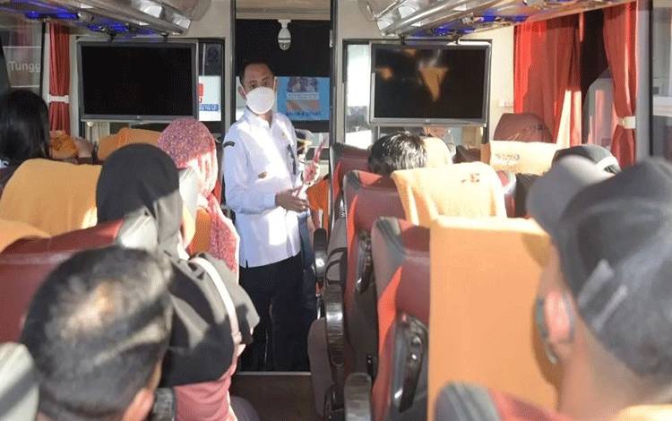 Wali Kota Palangka Raya Minta Warga Disiplin Prokes Saat Berwisata