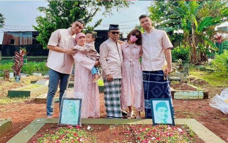 Cara Faisal Kenang Vanessa-Bibi Lewat Lebaran