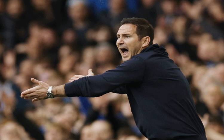 Lampard Sanjung Suporter setelah Everton Selamat dari Degradasi