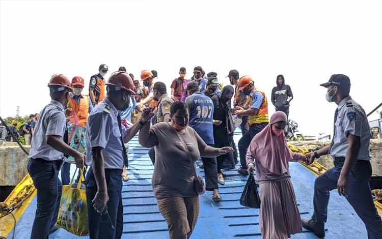 Arus Mudik Masih Terjadi di Pelabuhan Sampit, 1.079 Penumpang Berangkat