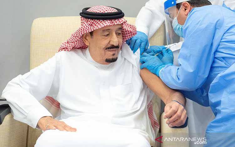 Raja Arab Saudi Salman Masuk Rumah Sakit