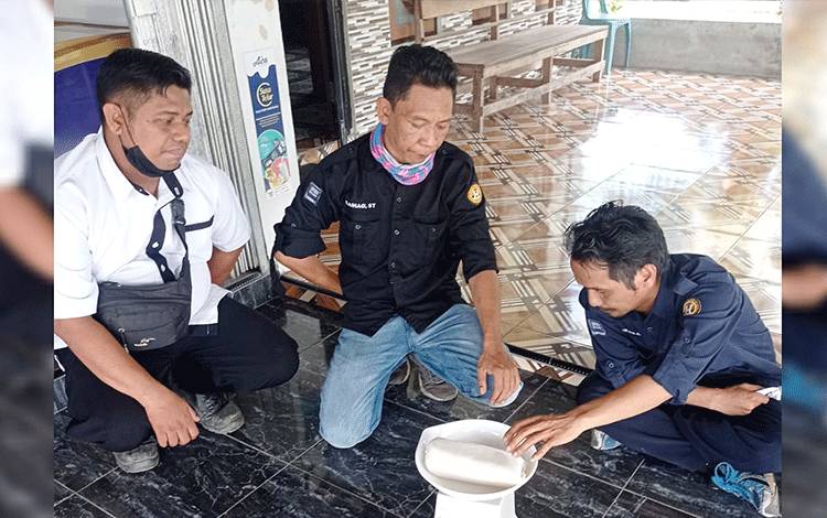 Dinas Perdagangan Barito Timur Lakukan Pendataan dan Pengawasan Alat UTTP