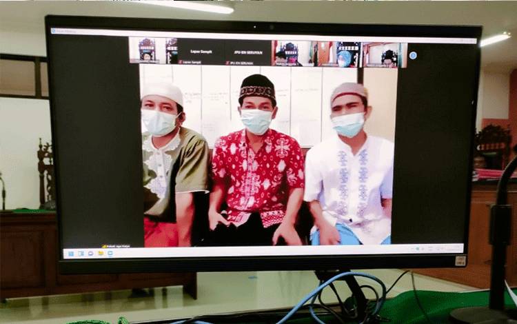 Dituntut 10 Bulan Dalam Kasus Curi Sawit, 3 Warga Ajukan Pembelaan