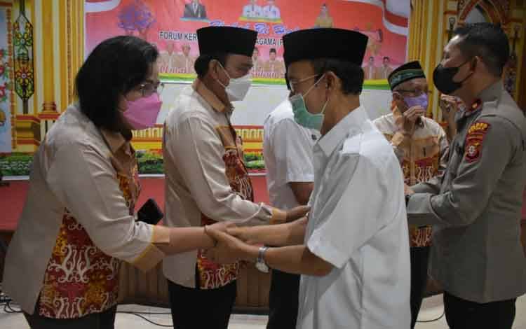 Perkuat Silaturahmi, FKUB Kapuas Gelar Halal Bihalal
