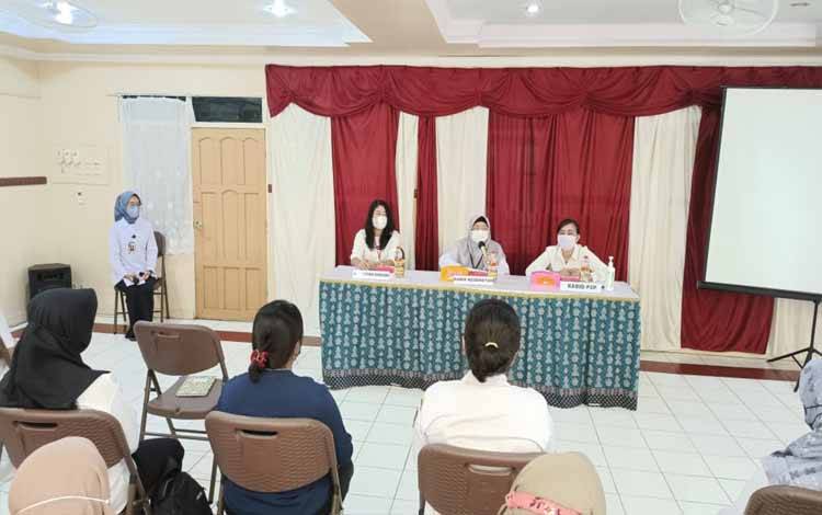 Dinkes Kapuas Koordinasi dan Evaluasi Program Imunisasi
