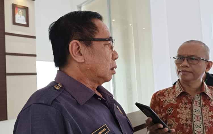 Usulkan Pembangunan Aula Kantor Kecamatan Rungan Barat