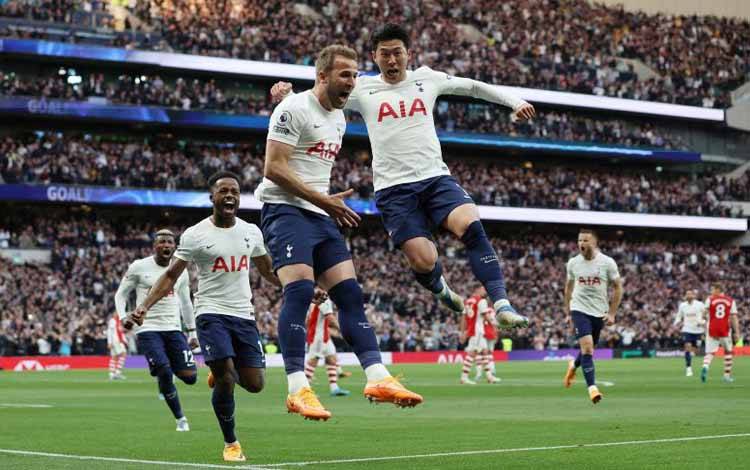 Harry Kane Bawa Spurs Cetak Kemenangan Penting atas Arsenal