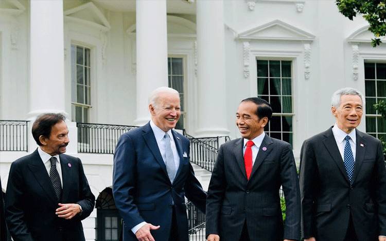 Jokowi Hadiri Jamuan Santap Malam dengan Presiden Biden