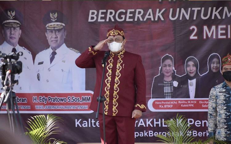 Pimpin Upacara Peringatan Hardiknas, Wagub Kalteng Ingat Program Merdeka Belajar