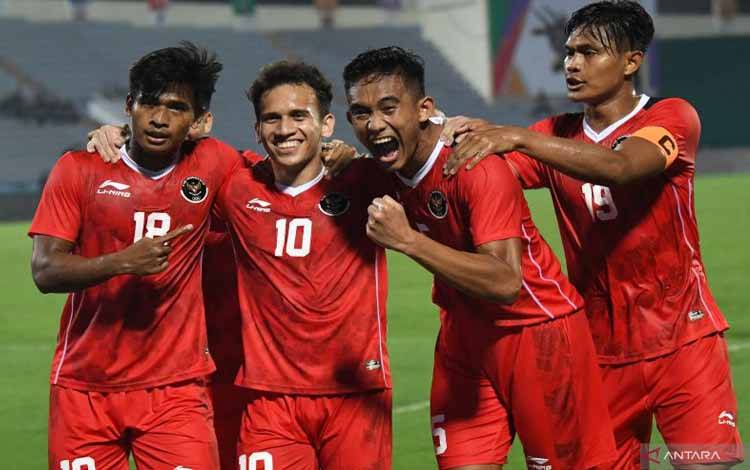 Indonesia Hancurkan Filipina 4-0 Jaga Peluang ke Semifinal SEA Games