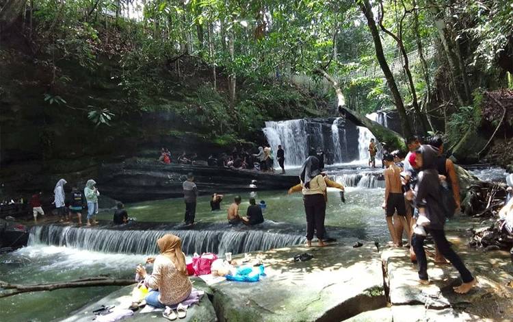 Kunjungan Masyarakat ke Obyek Wisata Unggulan Meningkat