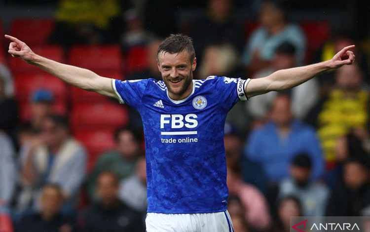 Leicester City Pesta Gol, Aston Villa Tahan Imbang Crystal Palace