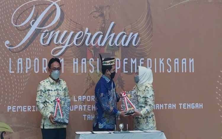 Kobar Raih Opini WTP Berturut - Turut Selama Dipimpin Nurhidayah