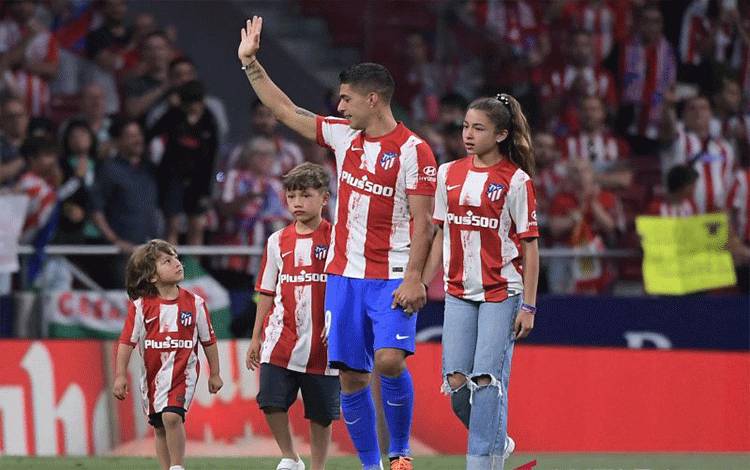 Luis Suarez Dipastikan Tinggalkan Atletico Madrid di Akhir Musim