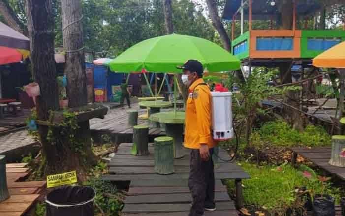 Presiden Jokowi Sudah Bolehkan Lepas Masker, di Katingan Disinfektan Masih Disemprotkan