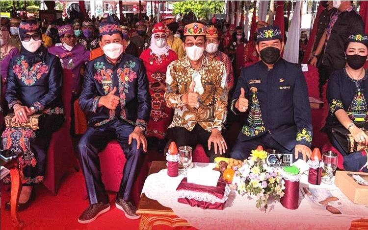 Bupati dan Wabup Murung Raya Hadiri Peringatan HUT Kalteng?