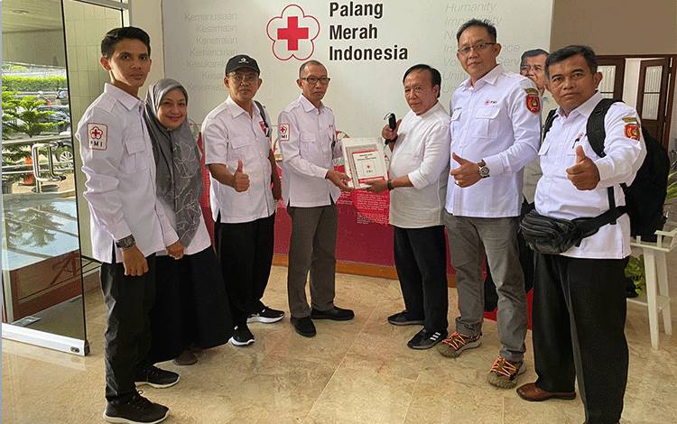 PMI Kobar Kunker ke PMI Pusat untuk ini