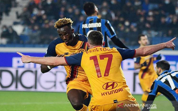 Tammy Abraham Sebut AS Roma Layak Juarai Liga Conference