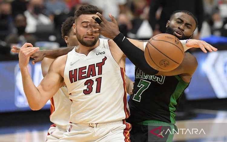 Celtics Berbalik Ungguli Heat 3-2 Seusai Rebut Gim 5