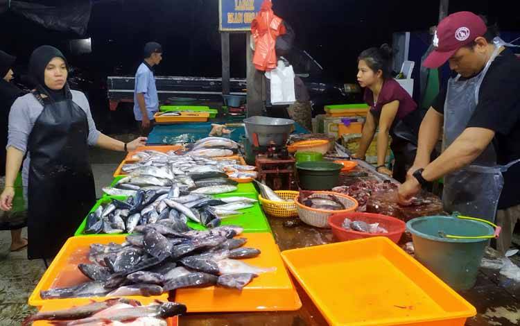 Harga Ikan Laut di Sampit Melambung