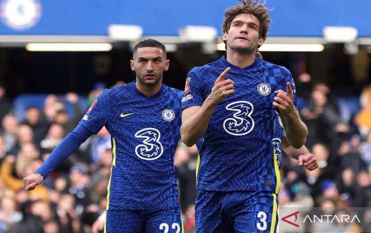 Marcos Alonso Kabarnya Sudah Sepakat Gabung Barcelona