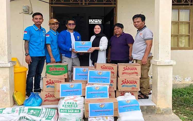 KNPI dan OKP Salurkan Bantuan untuk Korban Banjir di Desa Pangkan