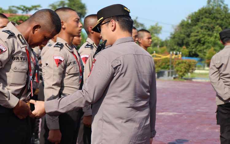 Kapolres Katingan Berikan Motivasi Siswa Latja