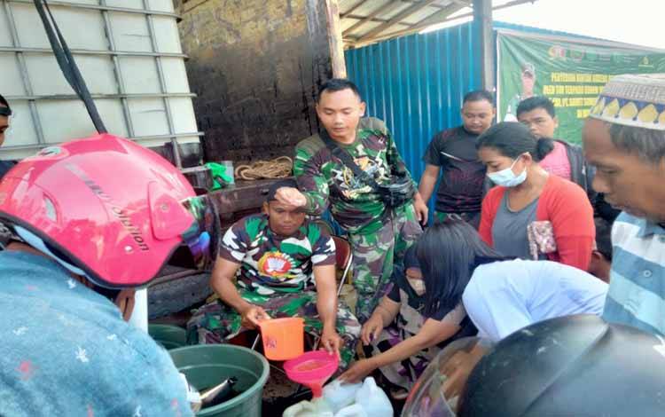 Warga Murung Raya Atusias Beli Minyak Goreng dari PT CBU