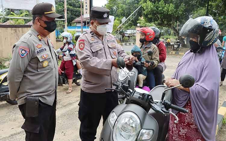 Polres Barito Timur Gelar Operasi Yustisi Tingkatkan Cakupan Vaksinasi