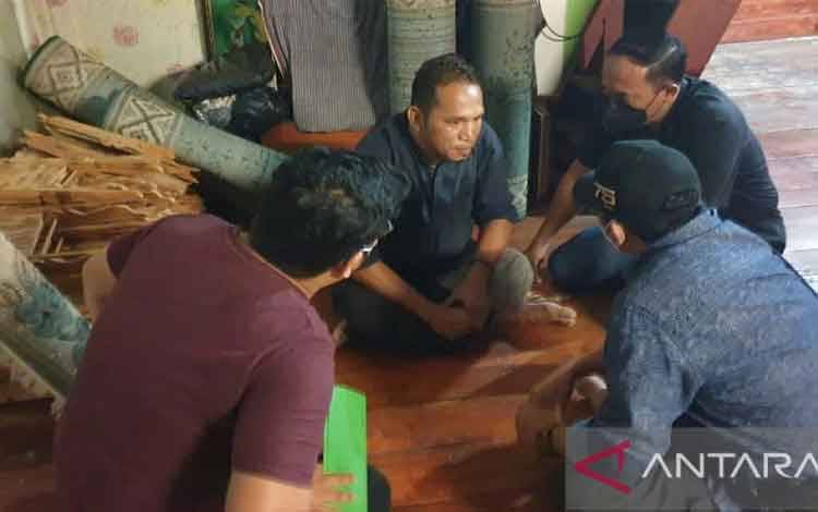 Tim Tabur Kejagung Tangkap Terpidana Korupsi Asal Buru Selatan