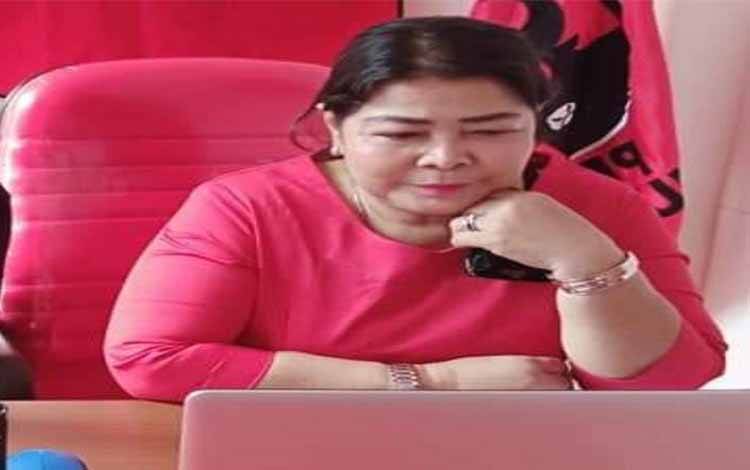 Masih Ada Gap Literasi Digital di Masyarakat
