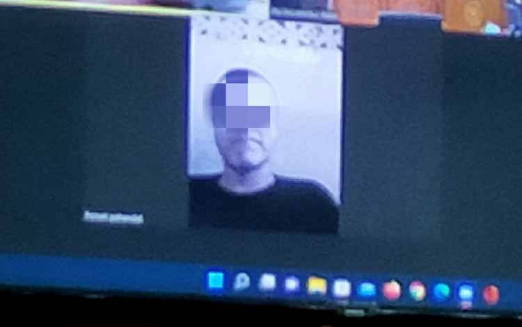 Pria Ini Jadi Terdakwa Akibat Aniaya Rekan Menggunakan Gunting