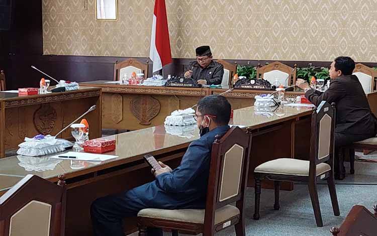 Pemerintah Diminta Penuhi Kewajiban Berdayakan Masyarakat Lokal