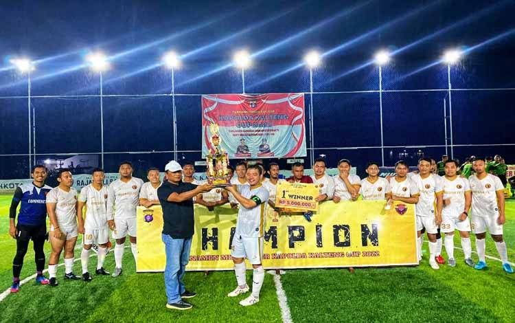 Ditintelkam Polda Kalteng Juara Sepak Bola Mini Soccer Kapolda Cup 2022