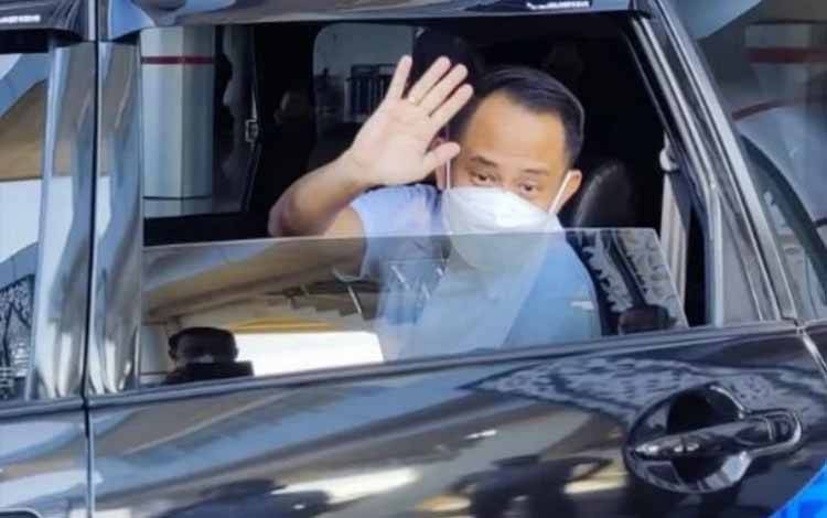Pulang Dinas, Wali Kota Palangka Raya Pilih Gunakan Taksi Bandara