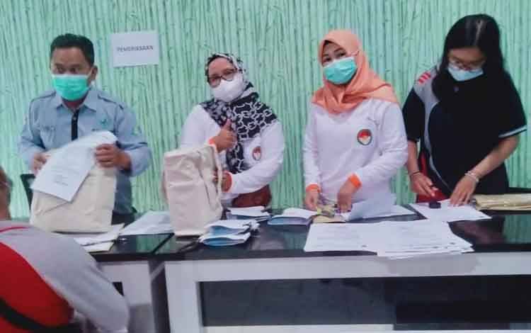 Dinkes Kapuas Distribusikan Paket Perlengkapan Kesehatan untuk Jemaah Calon Haji