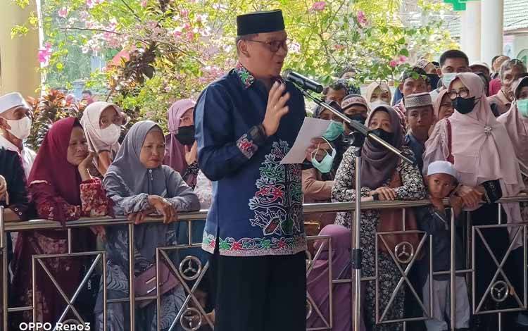 Sekda Barito Selatan Lepas 61 Orang Calon Jemaah Haji