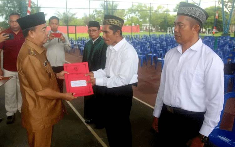 Bupati Seruyan Kukuhkan Anggota BPD Wana Tirta