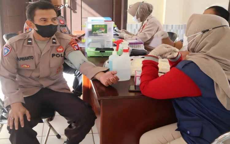 Polres Lamandau Buka Layanan Kesehatan Gratis