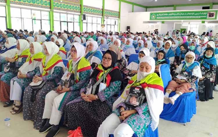 Keberangkatan 178 Jemaah Haji Kapuas ke Tanah Suci Berjalan Lancar