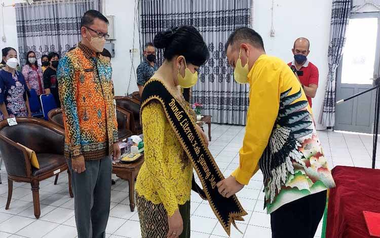 Bunda Literasi Gunung Mas Diminta Berperan Aktif Menumbuhkan Kegemaran Membaca Masyarakat