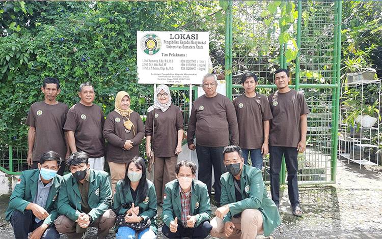 Tiga Profesor Kunjungi Kelompok Tani dalam Program Profesor Mengabdi