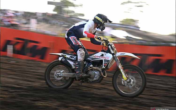 Tim Gajser Sapu Bersih Dua Race Seri MXGP Indonesia
