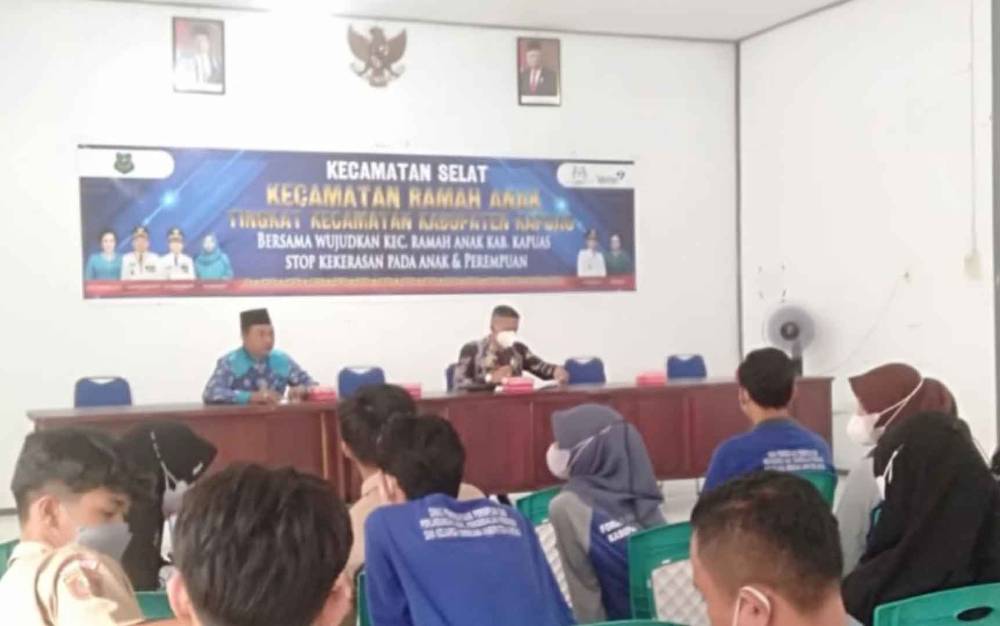 Camat Ajak Lintas Sektor Wujudkan Kecamatan Selat Ramah Anak
