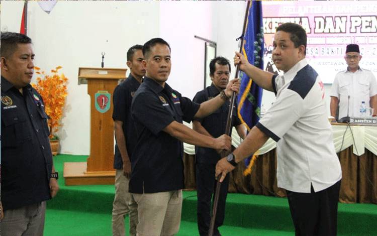 Suwandi Trismayadi Nahkodai PWI Katingan