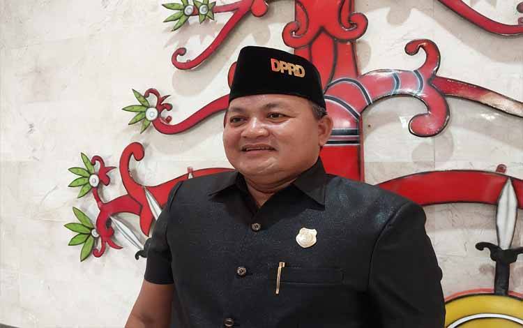 Ketua DPRD Kapuas Sampaikan Ucapan Selamat HUT ke 76 Bhayangkara
