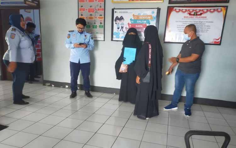 Mantan Polwan Terlibat Terorisme Dipulangkan ke Maluku Utara