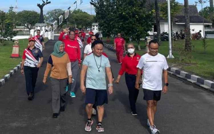 Sugianto Minta Bank Kalteng Tingkatkan Kredit Produktif